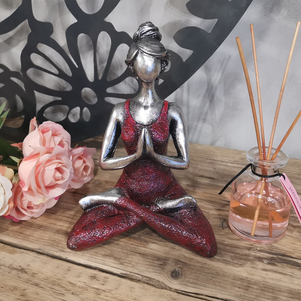 Yoga Lady Szobrocska -Ezüst & Bordó 24cm-1
