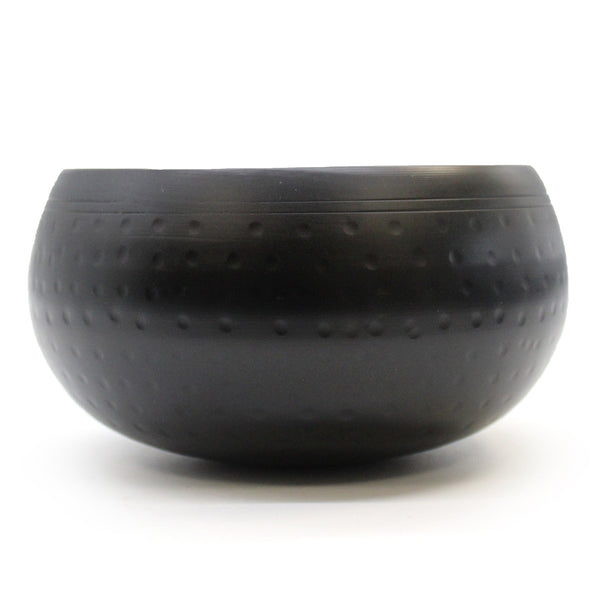 Nagy Fekete Kalapált Hangtál - 18cm-0