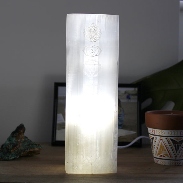 Szelenit Négyzetes Lámpa 25cm - Chakra-2
